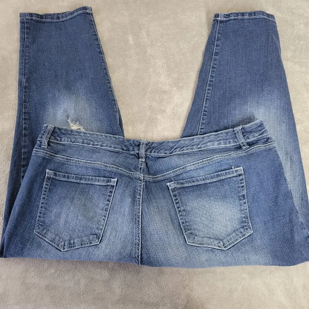 Faded Glory 24W Plus Distressed Dark Blue Straight Leg Denim Jeans SL18E